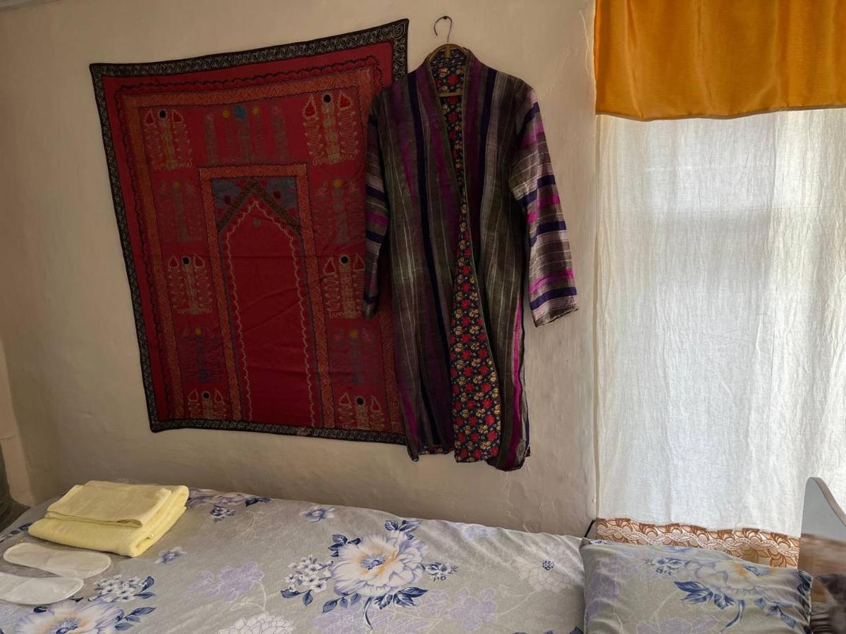 Tasmin Mexr Hostel Semerkant Dış mekan fotoğraf
