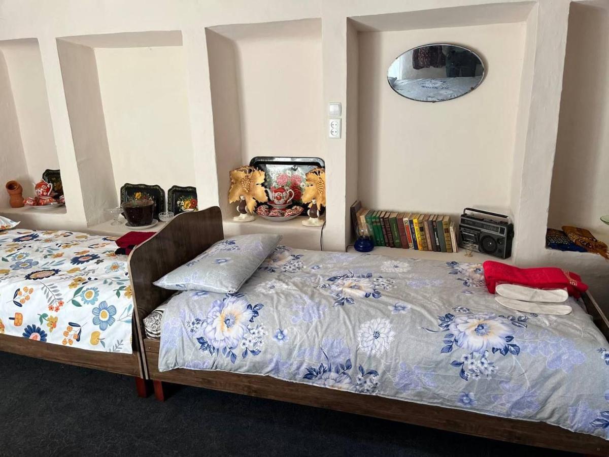 Tasmin Mexr Hostel Semerkant Dış mekan fotoğraf
